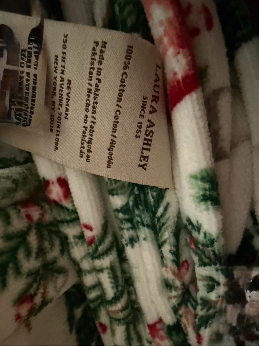 5 PC Laura Ashley Christmas Tree and Red Bow Towel Set - Picture 13 of 16